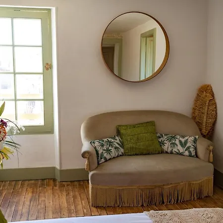 Champagne House - Elegance, Luxury And Charm Bed & Breakfast 4*