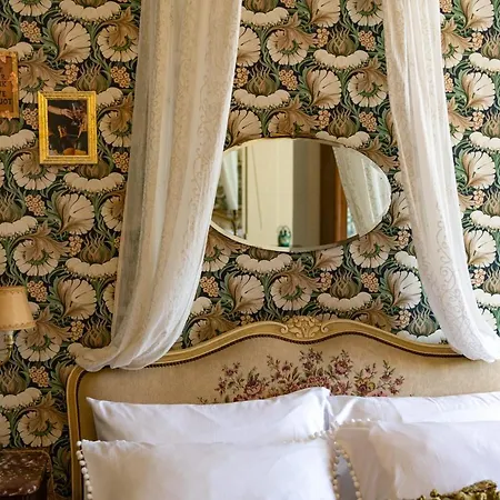 Bed & Breakfast Champagne House - Elegance, Luxury And Charm 4*