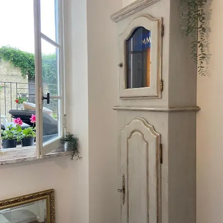 Champagne House - Elegance, Luxury And Charm 4*