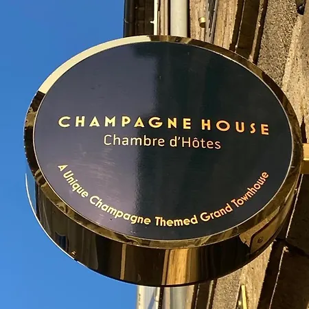Bed & Breakfast Champagne House - Elegance, Luxury And Charm